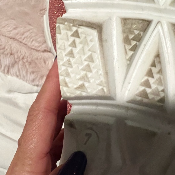 💯 authentic VALENTINO sneakers! Worn once! - Picture 3 of 6